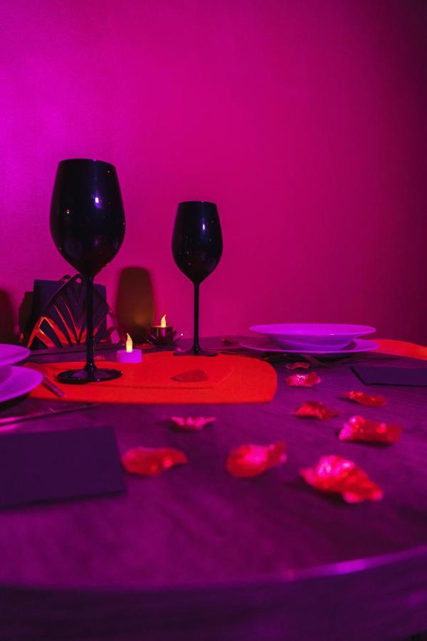 Homesparadise Loveroom 贝桑松 外观 照片
